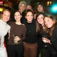 Dezember 2011