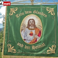 12.8.-225