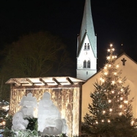 Kirche-mit-Krippe