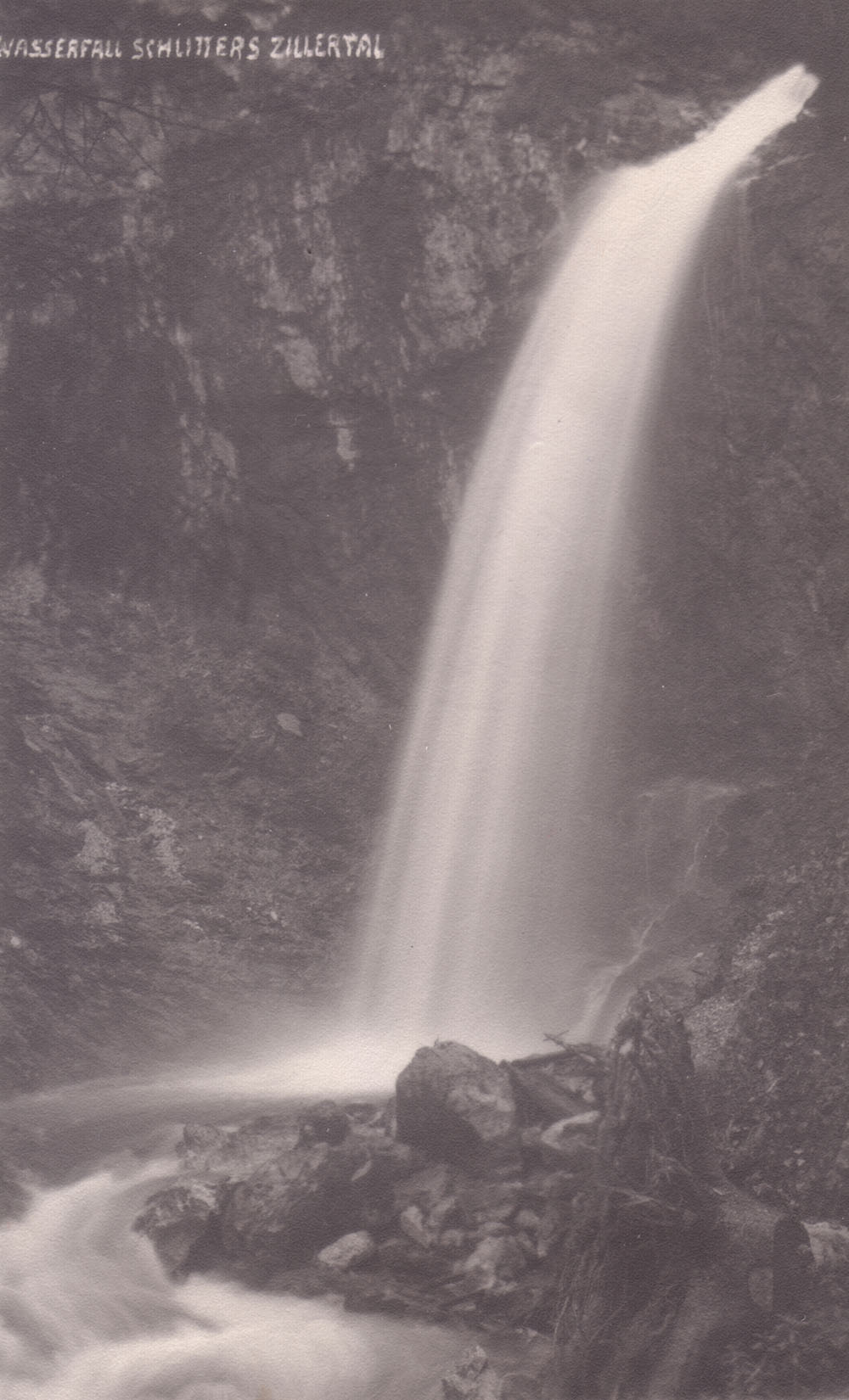 Schlitters Wasserfall2.jpg