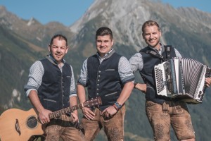 Kalli & Friends kalli friends band