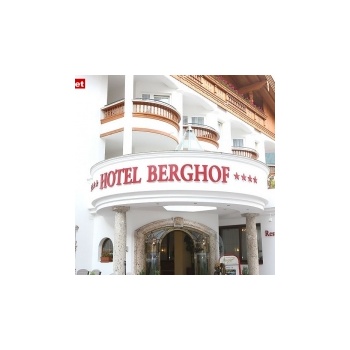 16-07-10 Hotel Berghof - Mayrhofen - Zillertaler Nachtschwärmer
